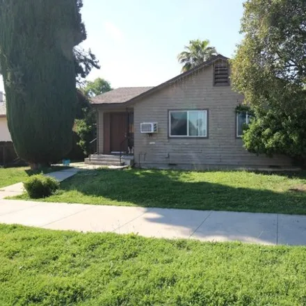 Buy this 2 bed house on 2165 11th Street in Reedley, CA 93654