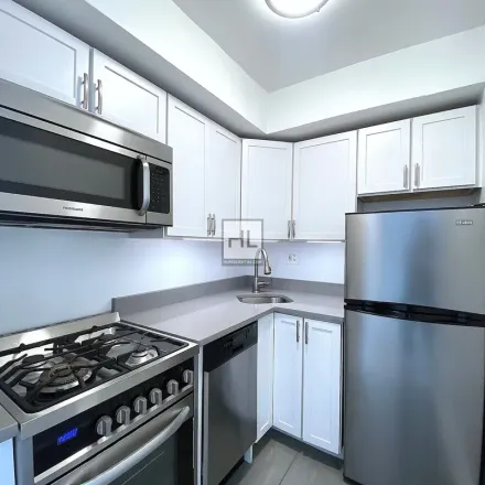 Rent this 1 bed apartment on 978 2nd Avenue in New York, NY 10022