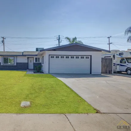 Buy this 3 bed house on Manor Street in Kern County, CA 93305