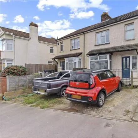 Buy this 3 bed duplex on Worthing Avenue in Elson Road, Gosport