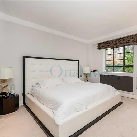 Image 9 - 5 Princes Gate, London, SW7 1QL, United Kingdom - Apartment for rent