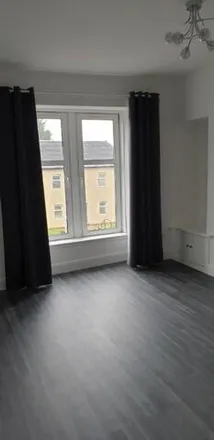 Image 3 - Neilston Rd, Neilston Road, Paisley, PA2 6QH, United Kingdom - Apartment for rent