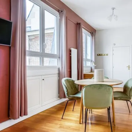 Image 4 - 10 Avenue de Messine, 75008 Paris, France - Apartment for rent