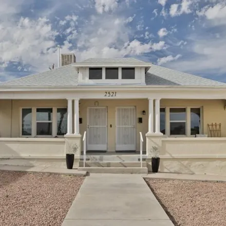 Rent this 1 bed house on 2563 Federal Avenue in El Paso, TX 79930