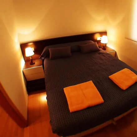 Rent this 1 bed apartment on La Strada in Carrer de Quart, 17