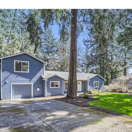 Buy this 3 bed house on 840 Northeast 112th Avenue in Portland, OR 97220