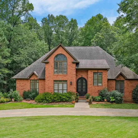 Buy this 6 bed house on 2620 Altaridge Drive in Vestavia Hills, AL 35243