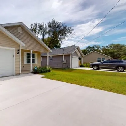 Rent this 3 bed house on 4700 Casa Cola Way in Araquey, Saint Johns County