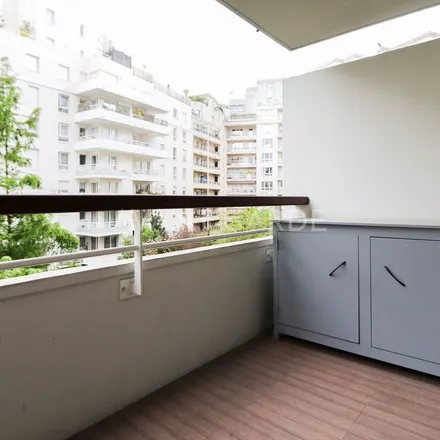 Image 7 - Le Danton, Avenue Léonard de Vinci, 92400 Courbevoie, France - Apartment for rent