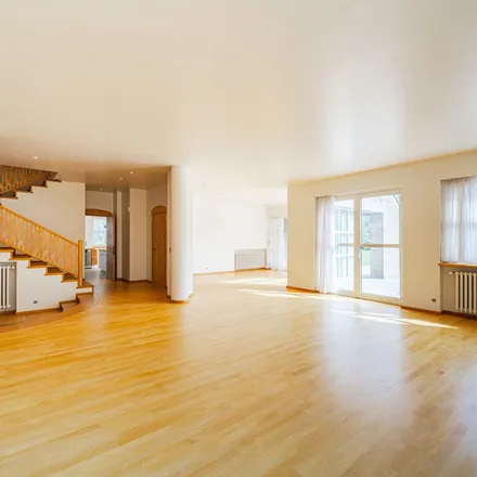 Rent this 5 bed apartment on De Grubbe in Galgestraat - Buurtweg 4, 3078 Everberg