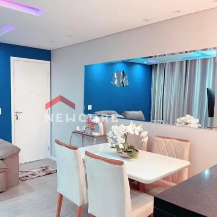 Buy this 2 bed apartment on Rua Otávio di Palma in São Mateus, São Paulo - SP
