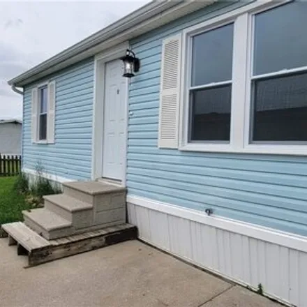Buy this studio apartment on 641 Birchwood Drive in South Lockport, NY 14094
