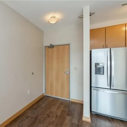 Image 3 - Uflats, 2600 Southeast University Avenue, Minneapolis, MN 55414, USA - Condo for sale