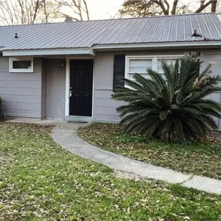 Buy this 3 bed house on 672 West Louise Drive in Bridlewood, Mobile