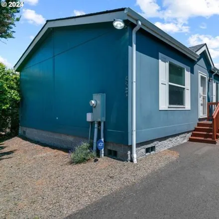 Buy this studio apartment on 6802 Southwest Galley Avenue in Lincoln City, OR 97367