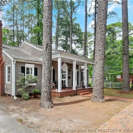 Image 3 - 215 Woodrow Street, Fayetteville, NC 28303, USA - House for sale