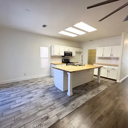 Rent this 4 bed apartment on 13668 Gateway Drive in Victorville, CA 92392