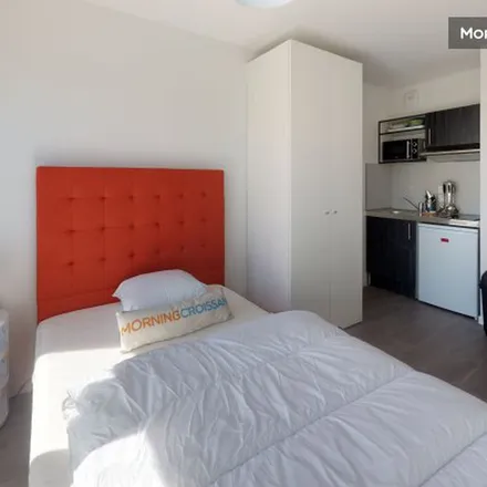 Image 2 - 60 Rue des Bienvenus, 69100 Villeurbanne, France - Apartment for rent