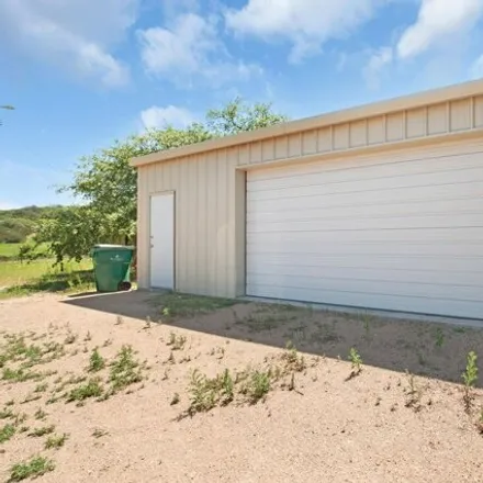 Image 6 - 607 Cedar Break Lane, Burnet County, TX 78611, USA - House for sale