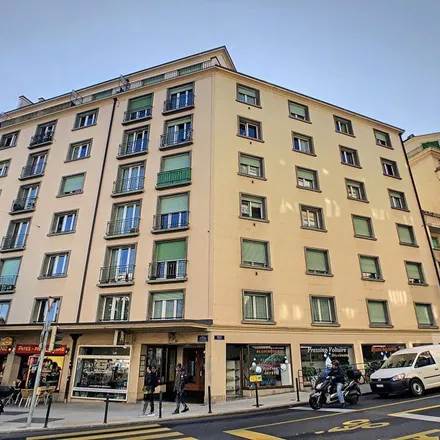 Rent this 2 bed apartment on Rue Voltaire 31 in 1201 Geneva, Switzerland