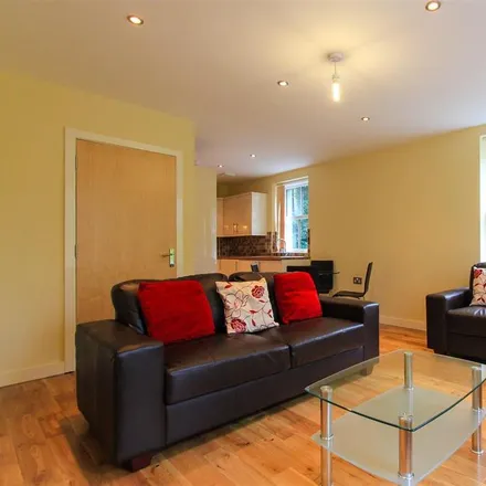 Rent this 2 bed apartment on Richmond Crescent in Richmond Road, Cardiff