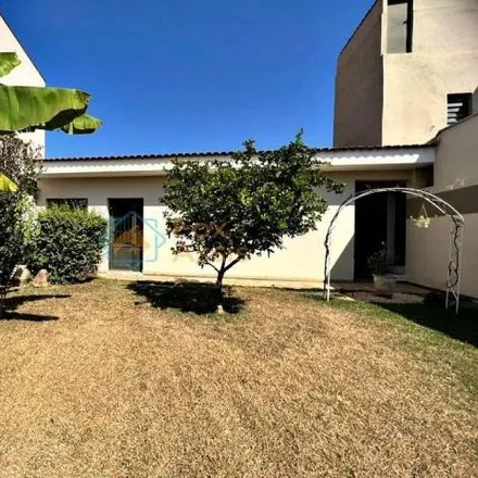 Image 1 - Rua Celinda Antonia Quaino Santarosa, São Vito, Americana - SP, 13477-360, Brazil - House for sale