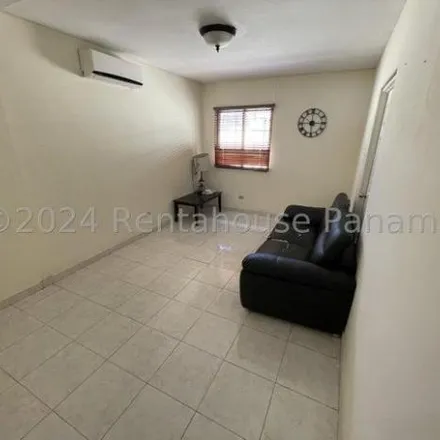 Rent this 3 bed house on Calle S in Distrito San Miguelito, Panama City