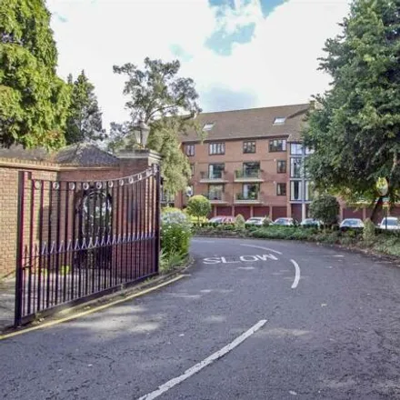 Rent this 1 bed room on Winslow Close in London, HA5 2QG