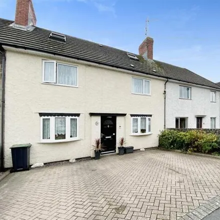 Buy this 5 bed townhouse on Marsh Road in Chepstow, NP16 5QH