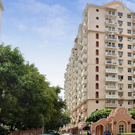 Rent this 3 bed apartment on unnamed road in Sector 53, Gurugram - 122003