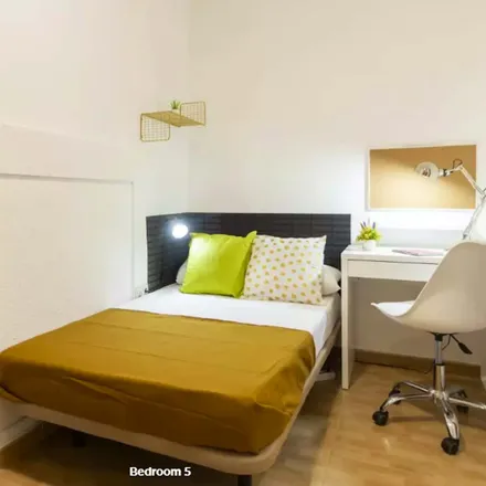 Rent this 1 bed room on Plaza de Tirso de Molina in 13, 28012 Madrid