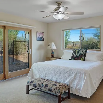 Rent this 3 bed house on Cave Creek in Maricopa County, Arizona
