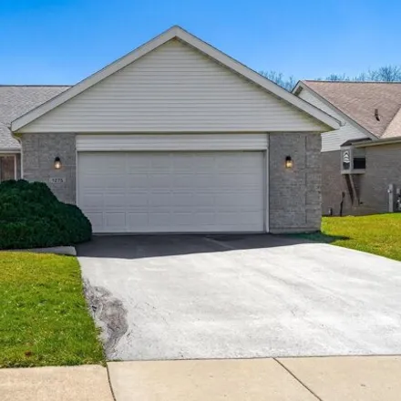 Buy this 2 bed condo on 1293 Wood Creek Bend in Rockford, IL 61108