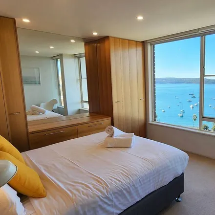 Rent this 2 bed apartment on Elizabeth Bay NSW 2011