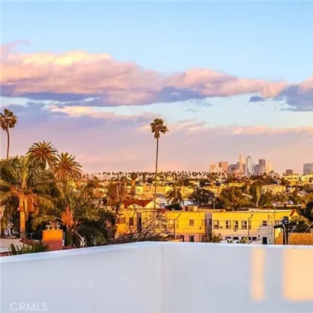 Image 4 - South Redondo Boulevard, Los Angeles, CA 90292, USA - House for sale