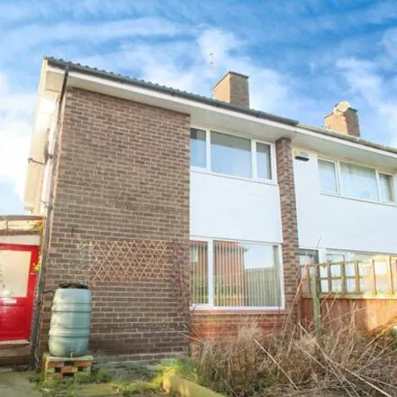 Buy this 3 bed house on unnamed road in York, YO31 9LU