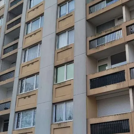 Image 4 - 6 Avenue de l'Europe, 59139 Wattignies, France - Apartment for rent