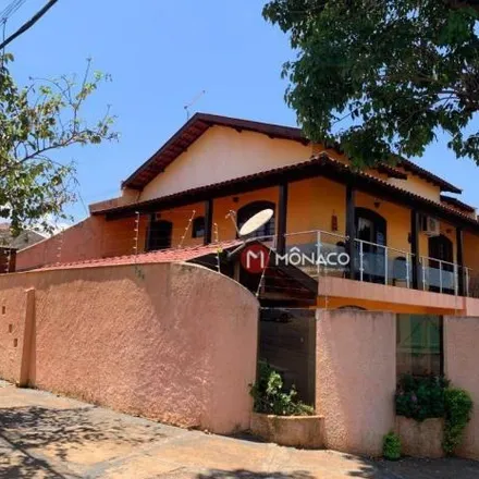 Image 1 - Rua Elzevir Menezes Ribeiro, Pacaembu, Londrina - PR, 86079-225, Brazil - House for sale