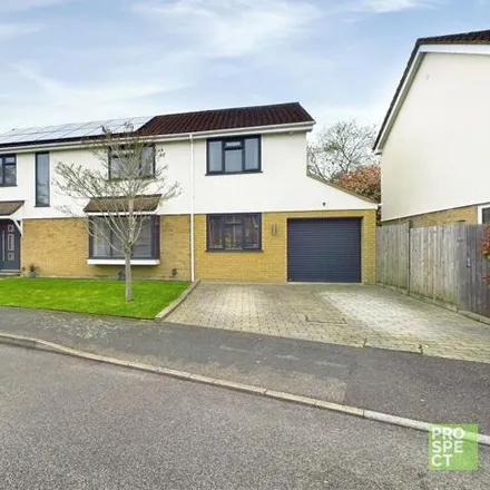 Buy this 6 bed house on Raglan Close in Frimley Green, GU16 8YL
