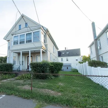 Image 3 - 202 Washington Avenue, Savin Rock, West Haven, CT 06516, USA - Townhouse for sale