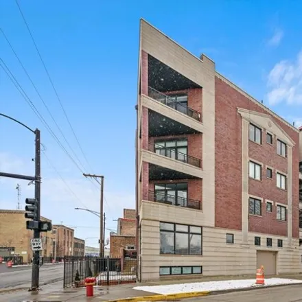 Rent this 2 bed apartment on 2600 West Grand Avenue in Chicago, IL 60612