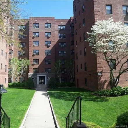Buy this studio apartment on 27 Fisher Drive in Pinckney Heights, City of Mount Vernon