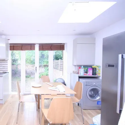 Image 2 - Carol Street, London, NW1 0AY, United Kingdom - Townhouse for rent