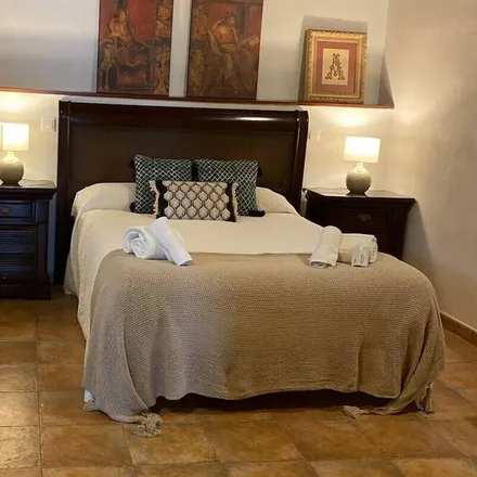 Rent this 1 bed house on Los Corrales de Buelna in Andén de la estación, 39400 Los Corrales de Buelna