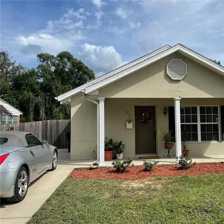 Buy this 3 bed house on Gunnison Avenue in Orlando, FL 32804