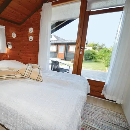 Rent this 3 bed house on Sparekassen Sjælland-Fyn in Kirketorvet, 4640 Faxe