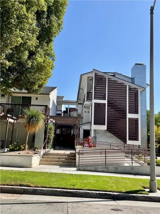 Rent this 2 bed loft on Caltech Student Housing in North Catalina Avenue, Pasadena
