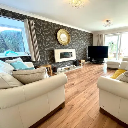 Image 2 - Dinghouse Wood, Burntwood Pentre, CH7 3DH, United Kingdom - House for rent