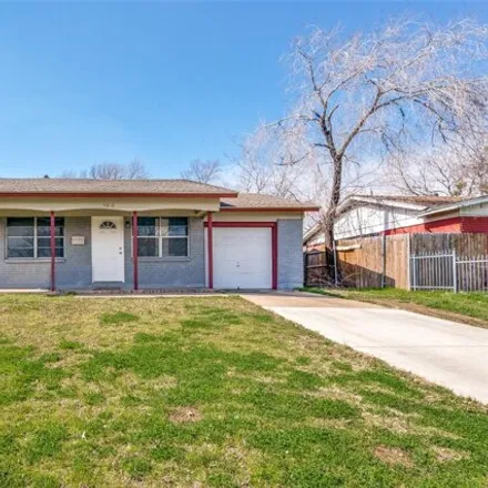 Buy this 3 bed house on 4840 Marshall Street in Forest Hill, TX 76119