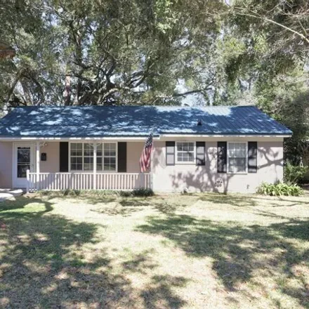 Image 1 - 1778 Currie Street, Biloxi, MS 39531, USA - House for sale